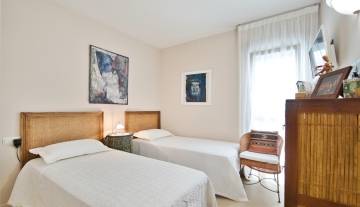 Resa Estates for sale apartment Ibiza talamanca sea views slaapkamer 2.jpg